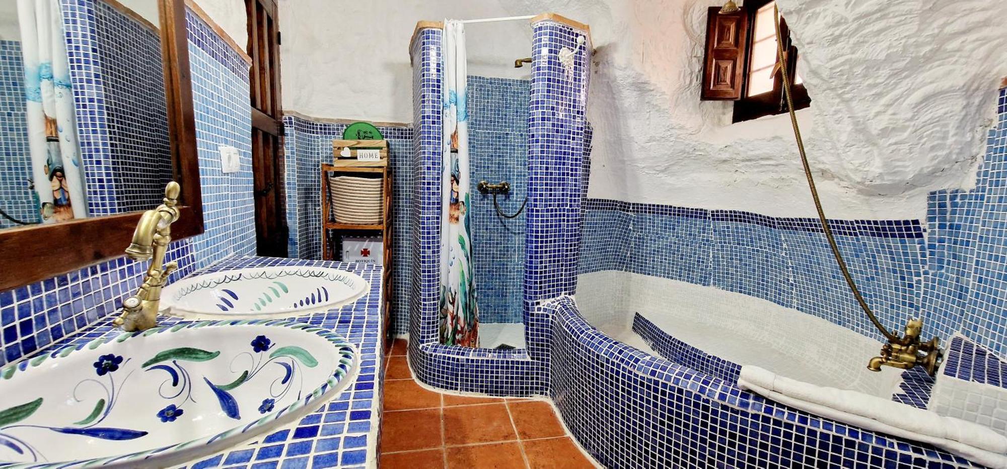 Casa Cueva Cascamorras "Capricho Andaluz" Baza Exteriör bild