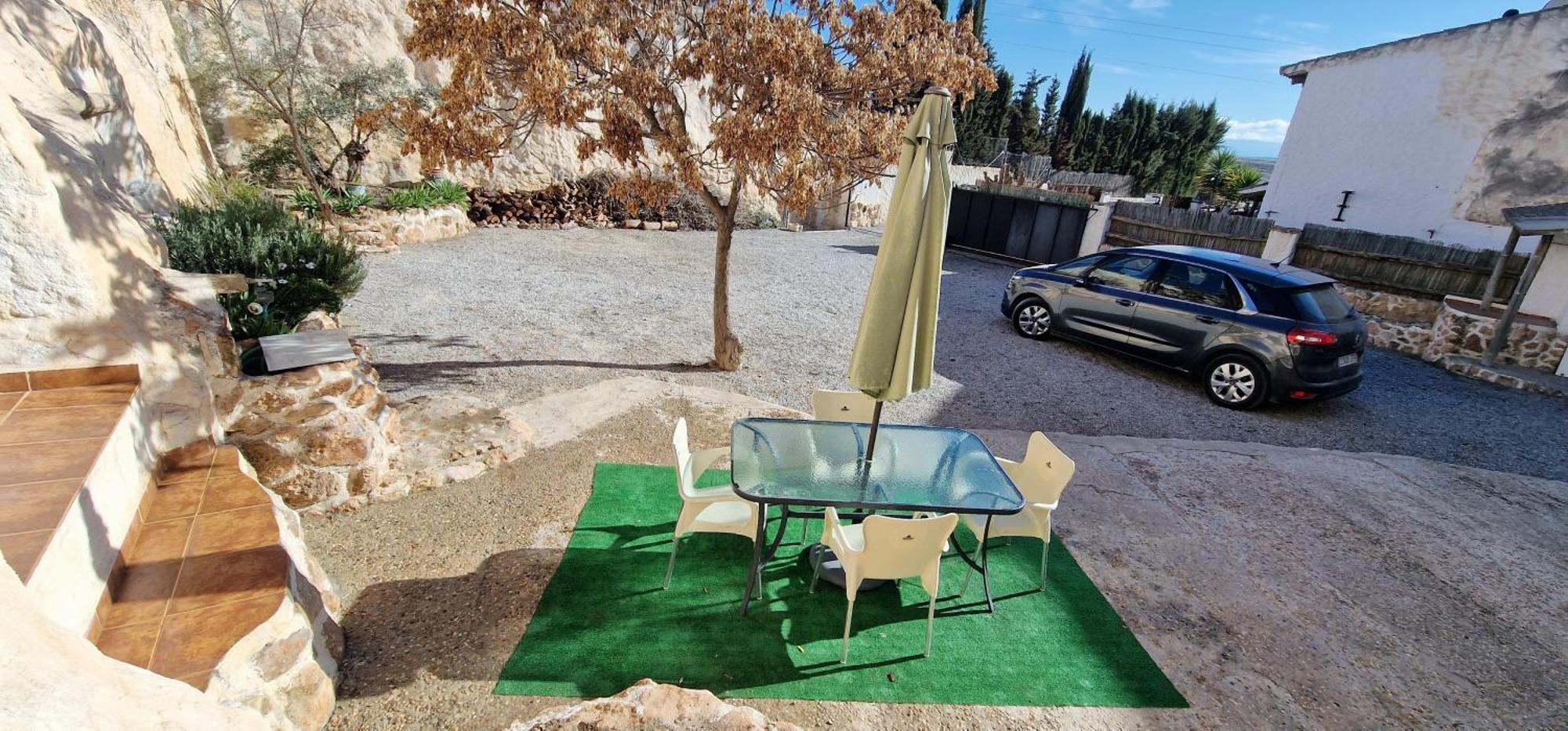 Casa Cueva Cascamorras "Capricho Andaluz" Baza Exteriör bild